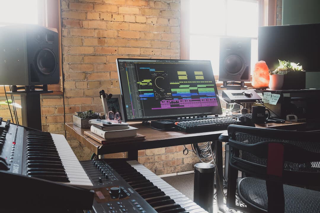 How to eliminate boxiness and muddiness in your mixes using M-Clarity